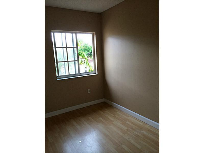 FOREST LAKES COUNTRY GARD - Residential Lease