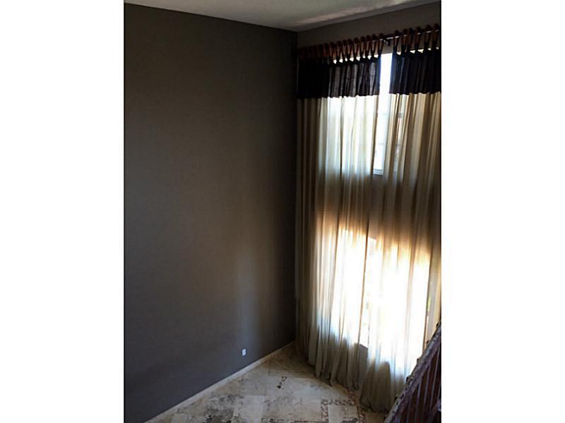 FOREST LAKES COUNTRY GARD - Residential Lease