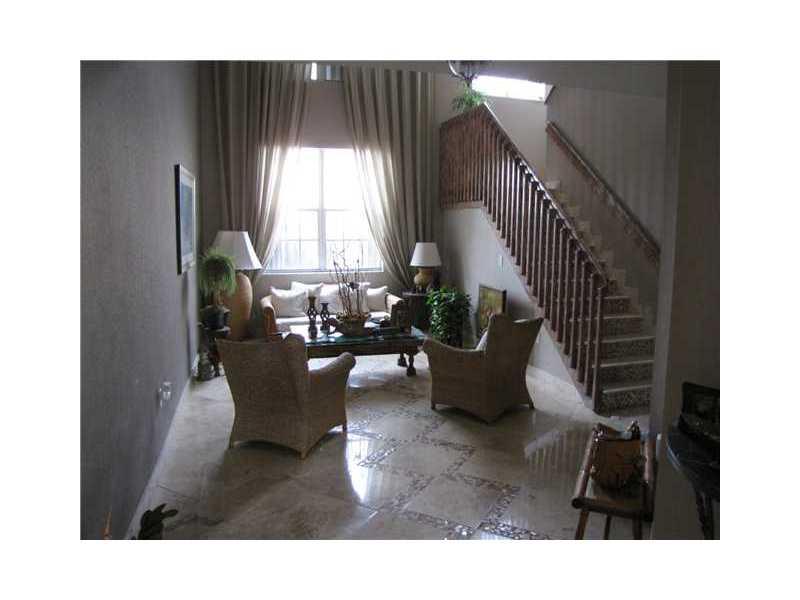 FOREST LAKES COUNTRY GARD - Residential Lease