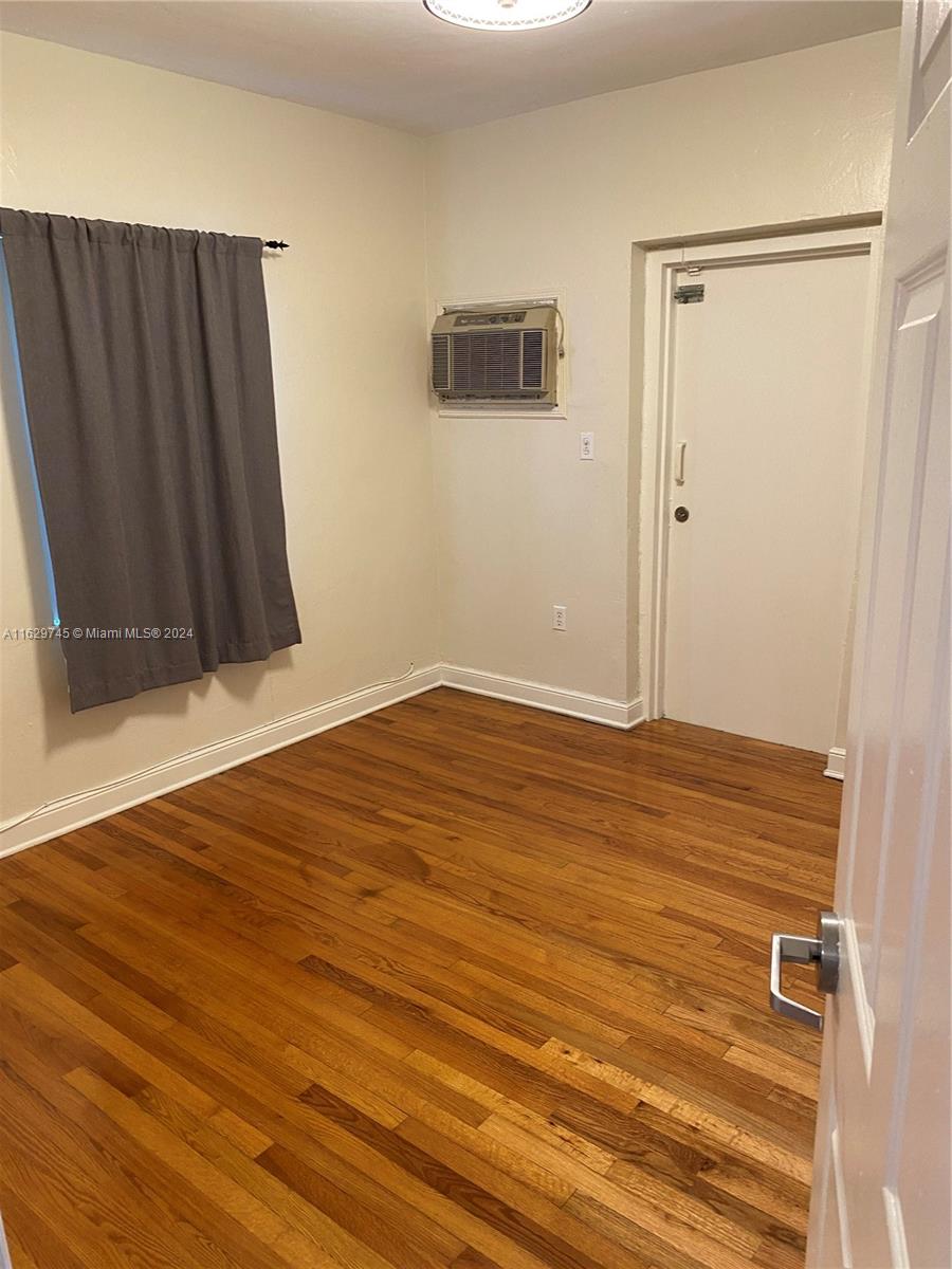 SILVER BLUFF EST SEC C - Residential Lease