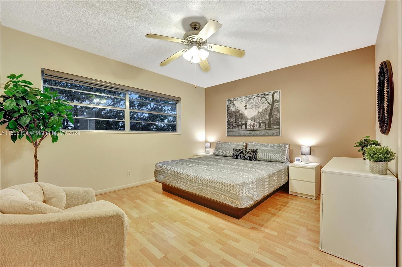 CLOVER GARDENS CONDO - Residential