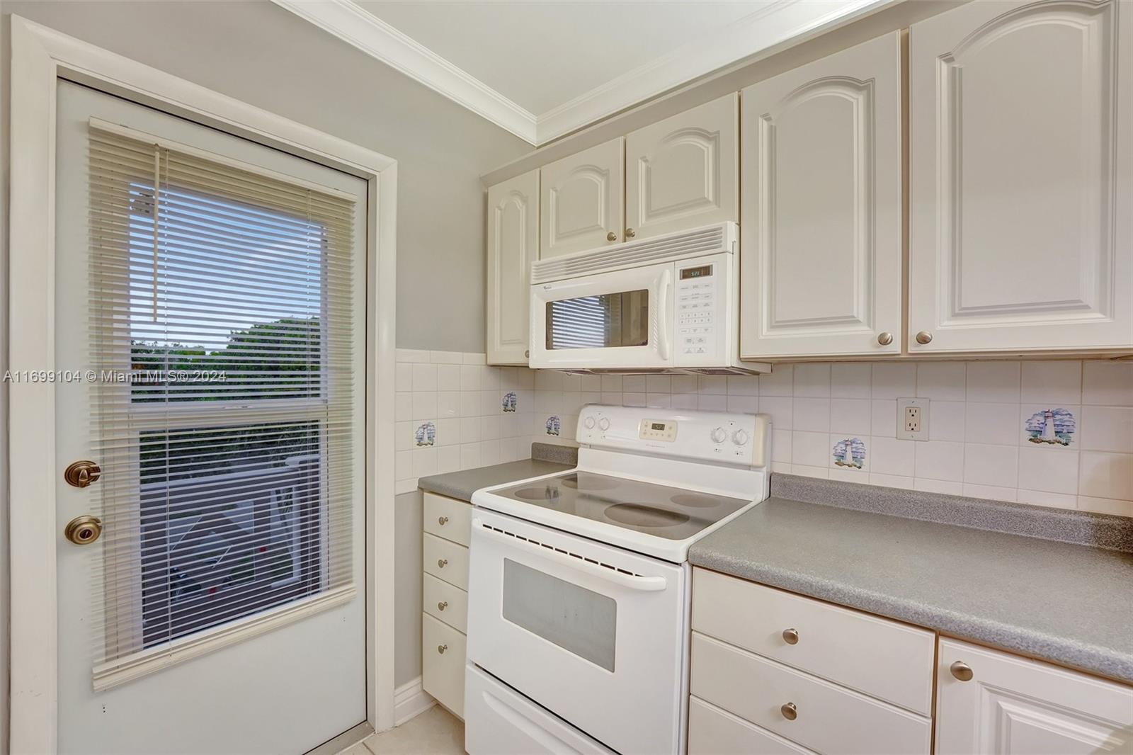 CLOVER GARDENS CONDO - Residential