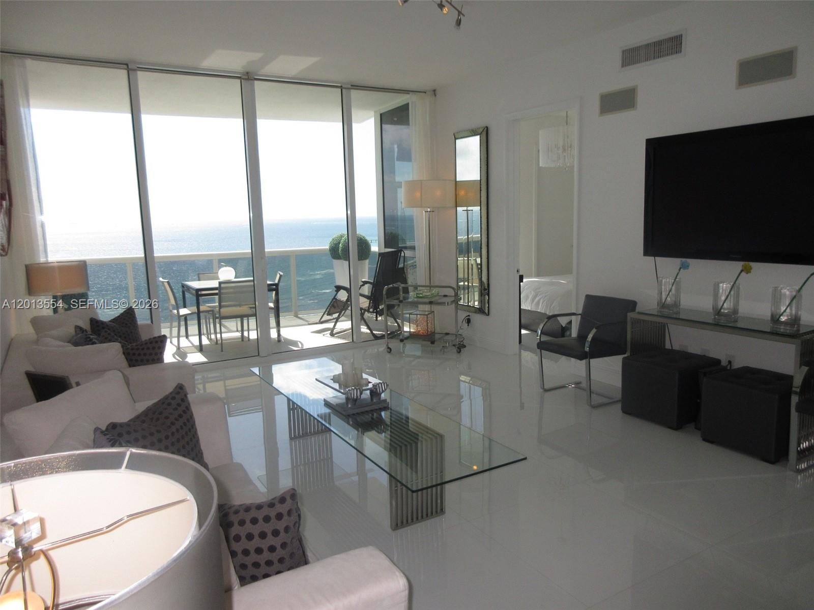 TRUMP PALACE CONDO - Residential