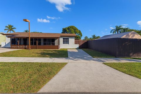 1484 SW 47th Ter Fort Lauderdale FL 33317