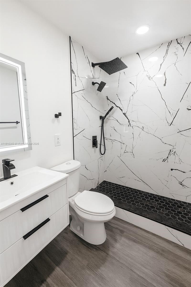 BROADVIEW PARK SEC 3 - Residential