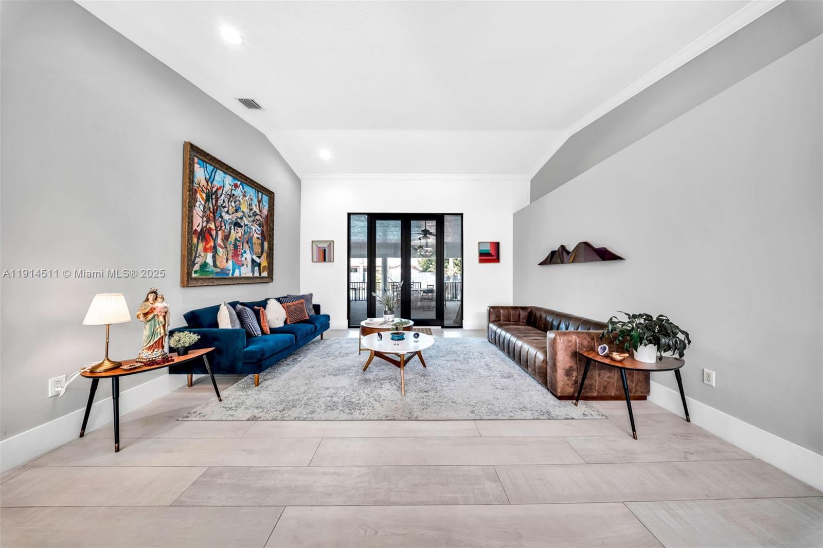 VANDERBILT PARK - Residential