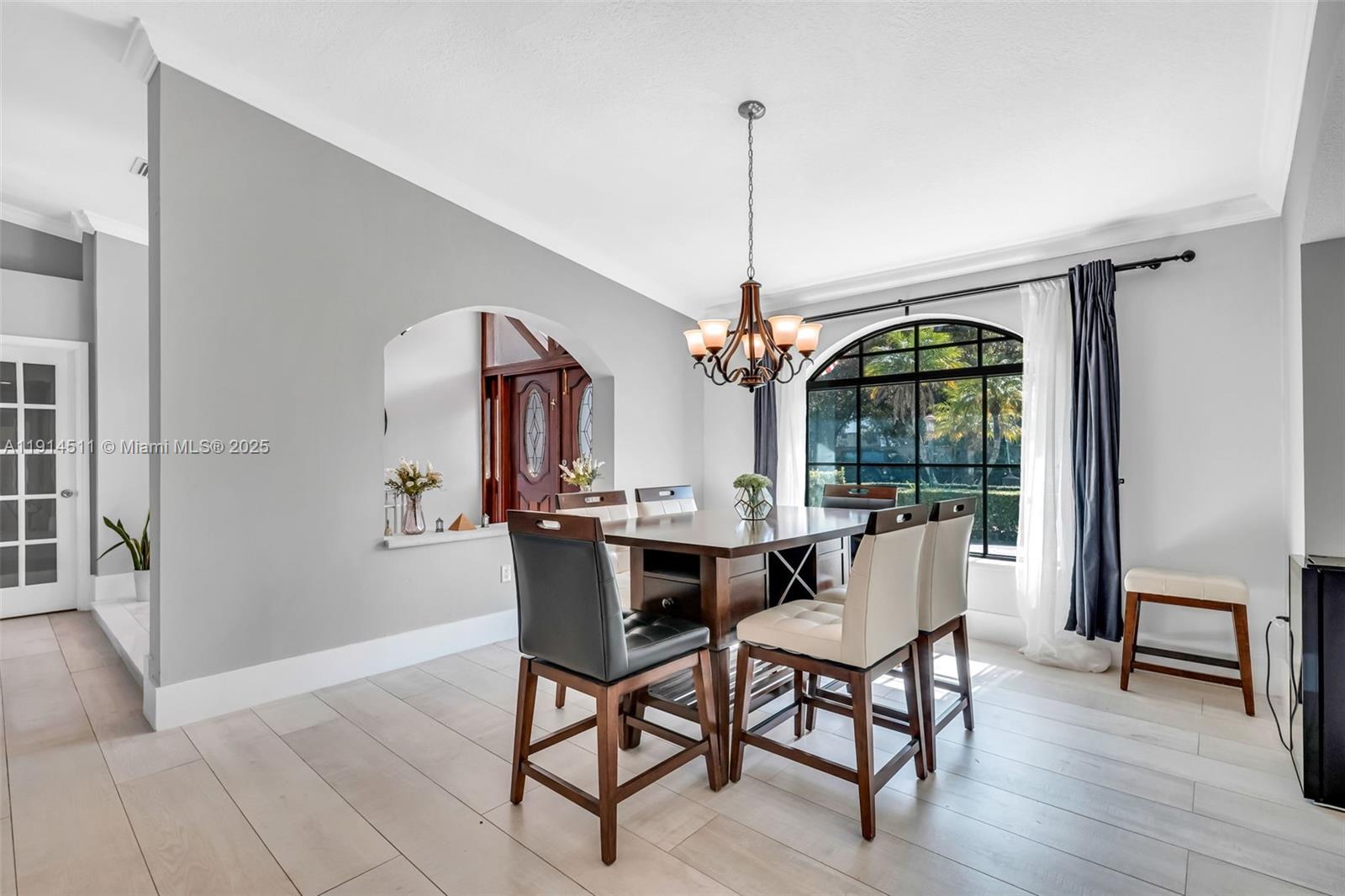 VANDERBILT PARK - Residential