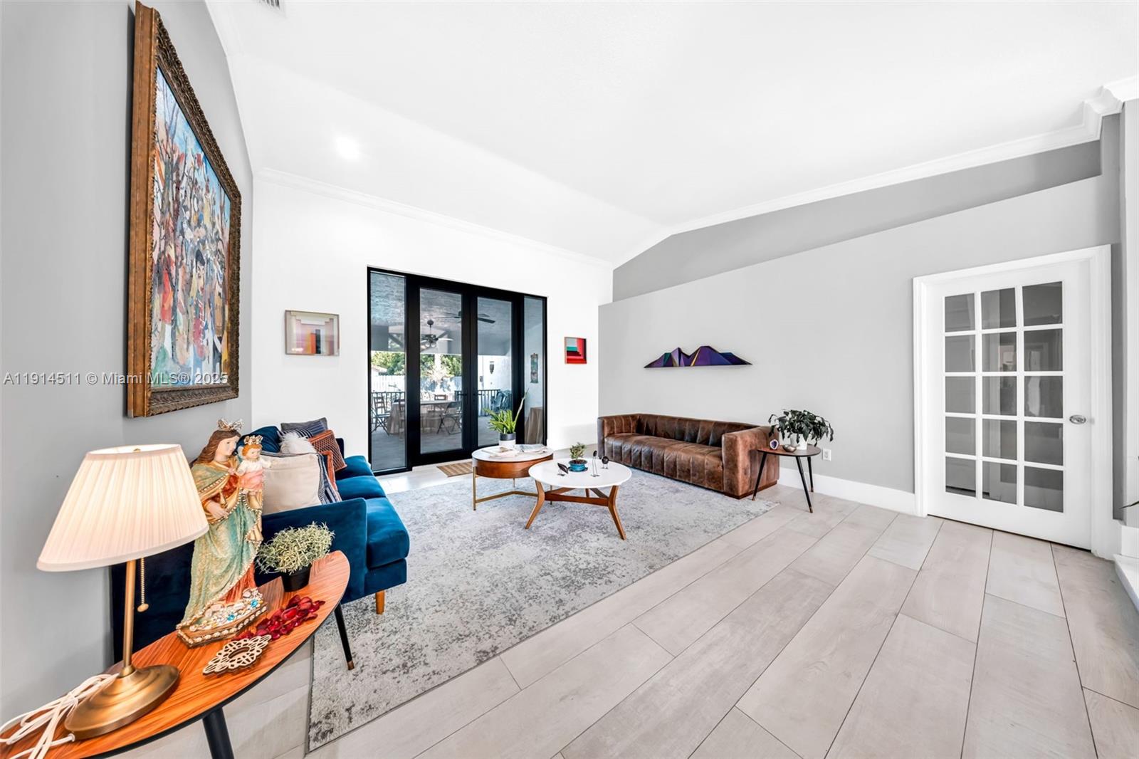 VANDERBILT PARK - Residential