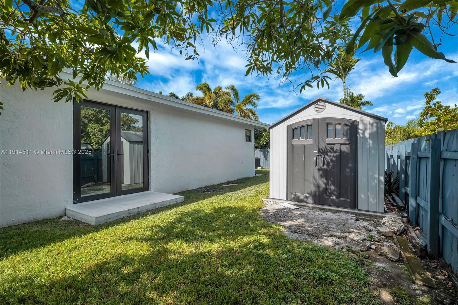 VANDERBILT PARK - Residential