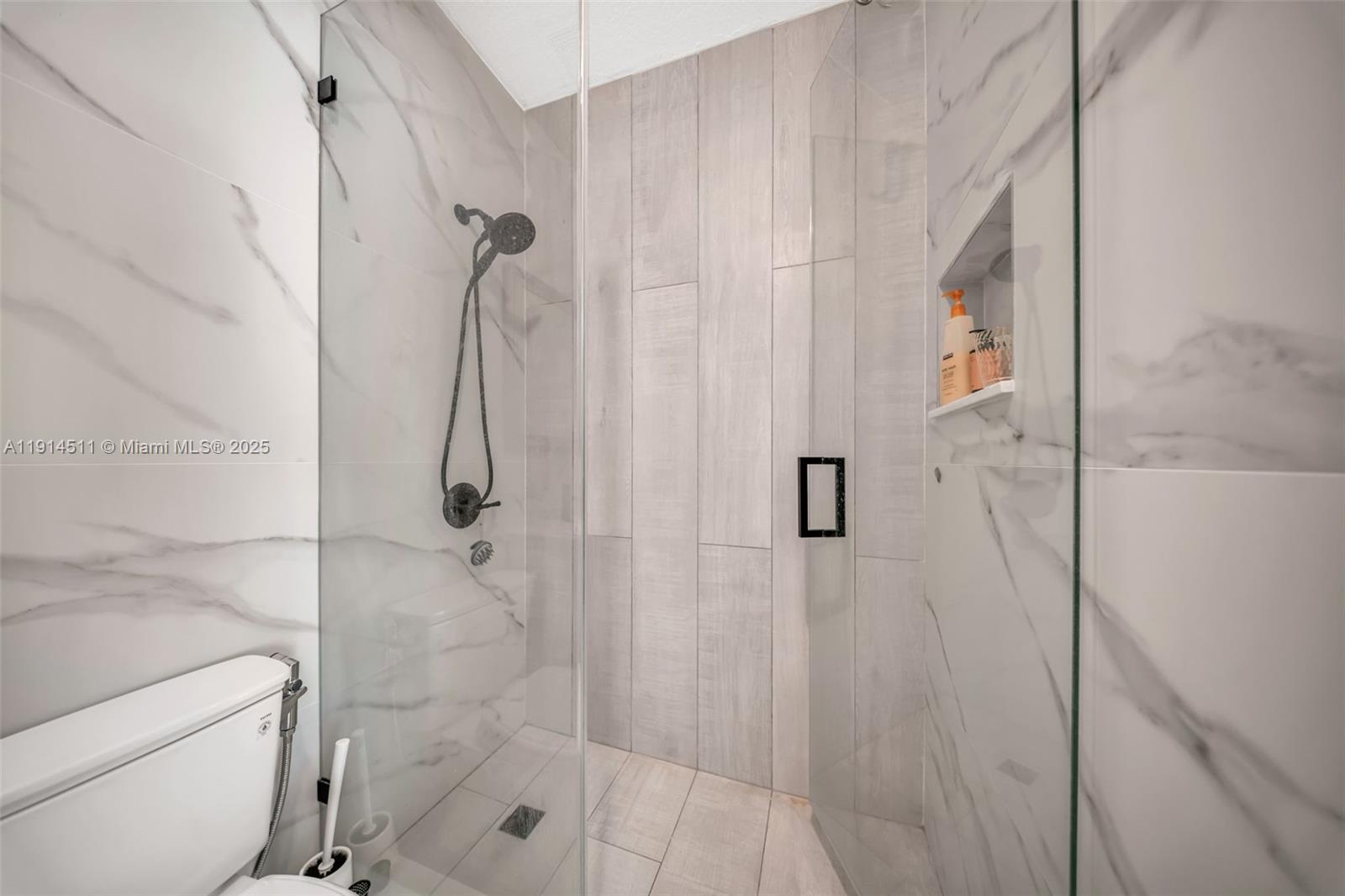 VANDERBILT PARK - Residential