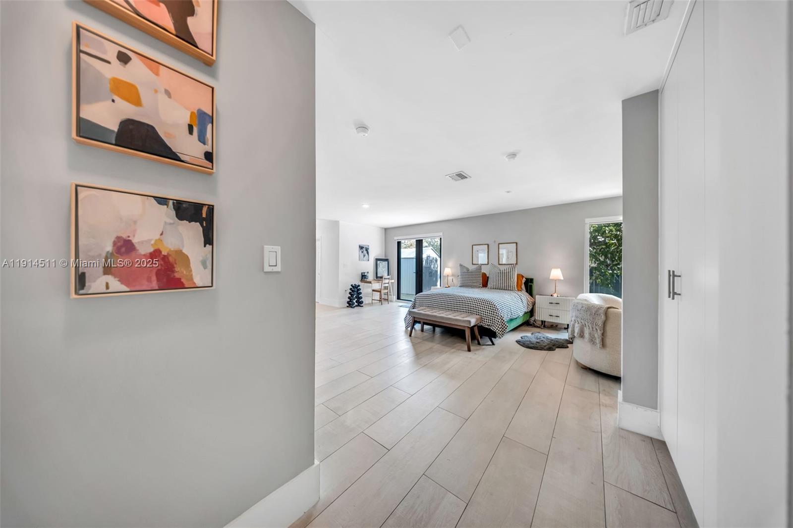 VANDERBILT PARK - Residential