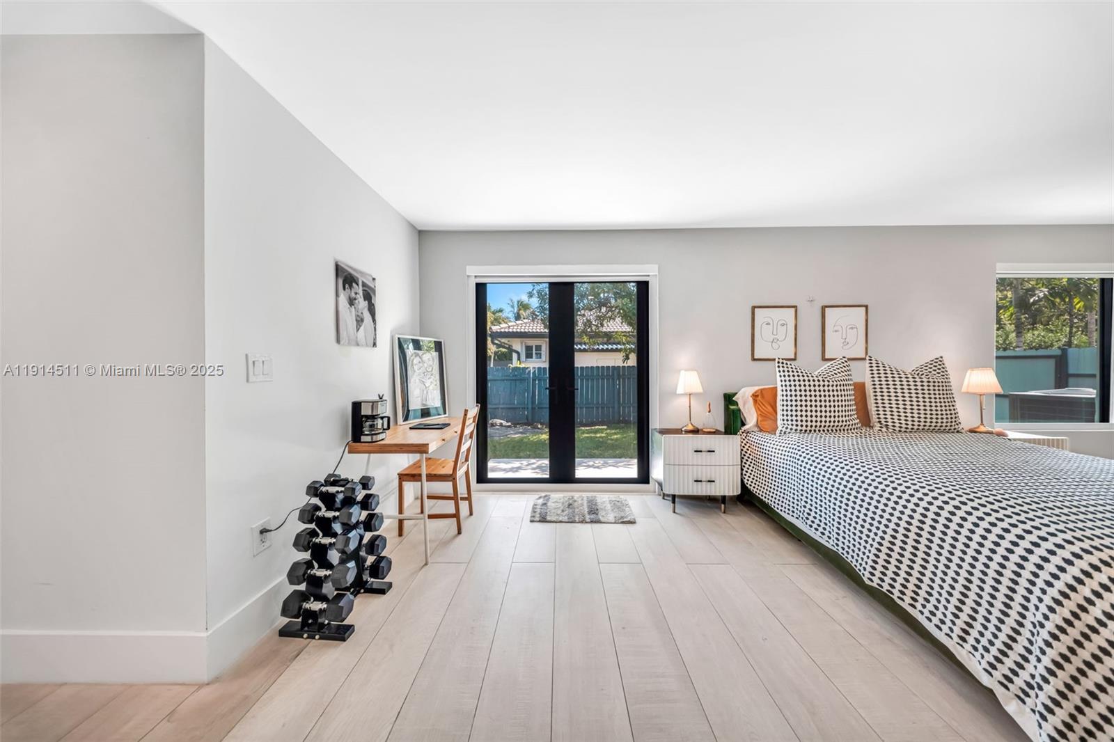 VANDERBILT PARK - Residential