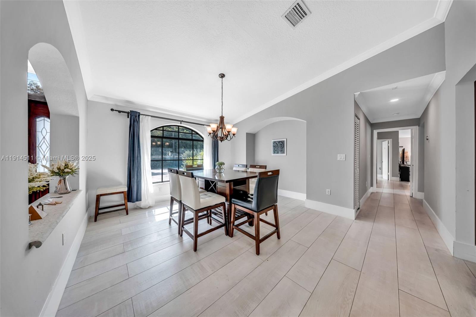 VANDERBILT PARK - Residential