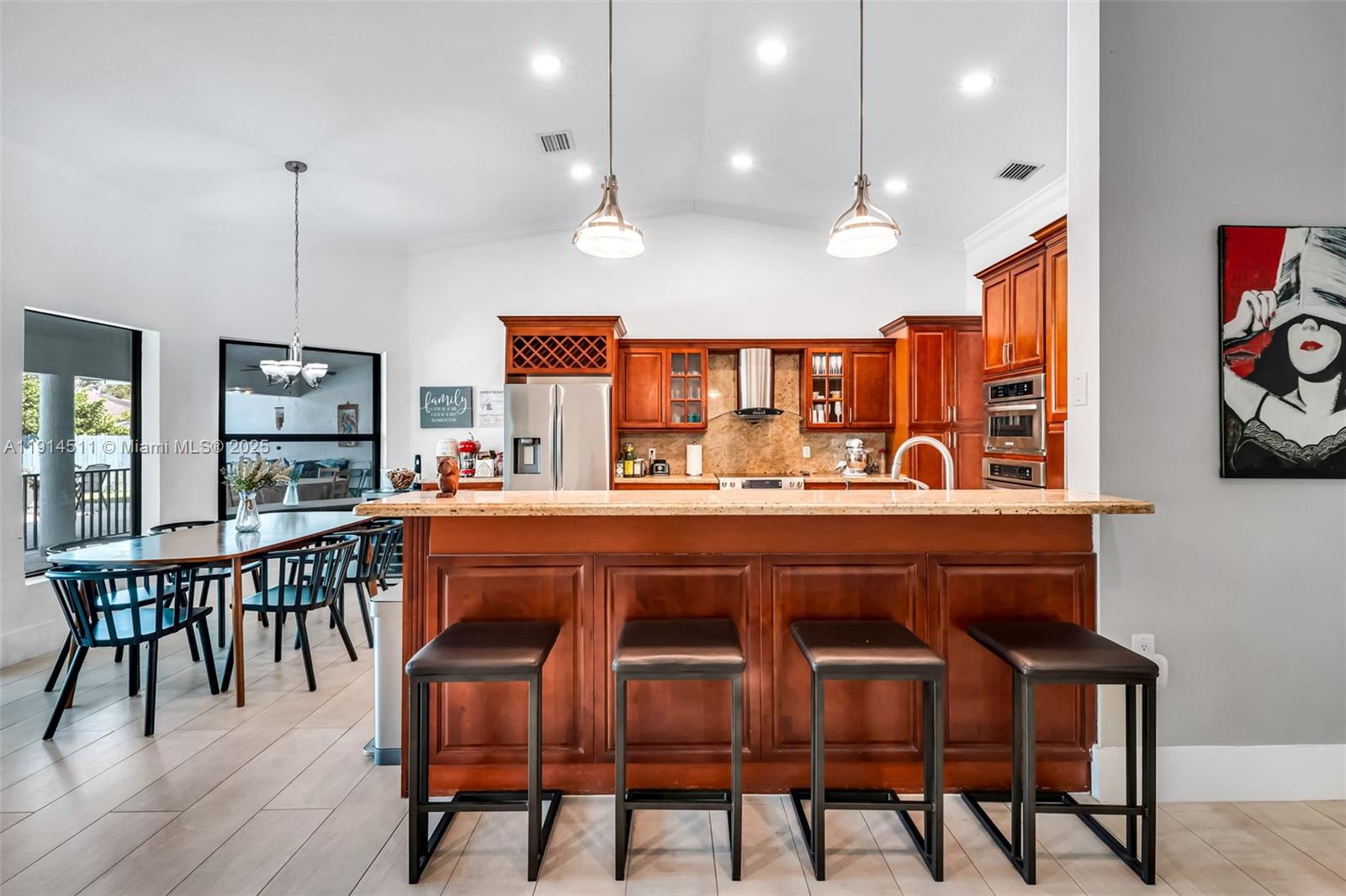 VANDERBILT PARK - Residential