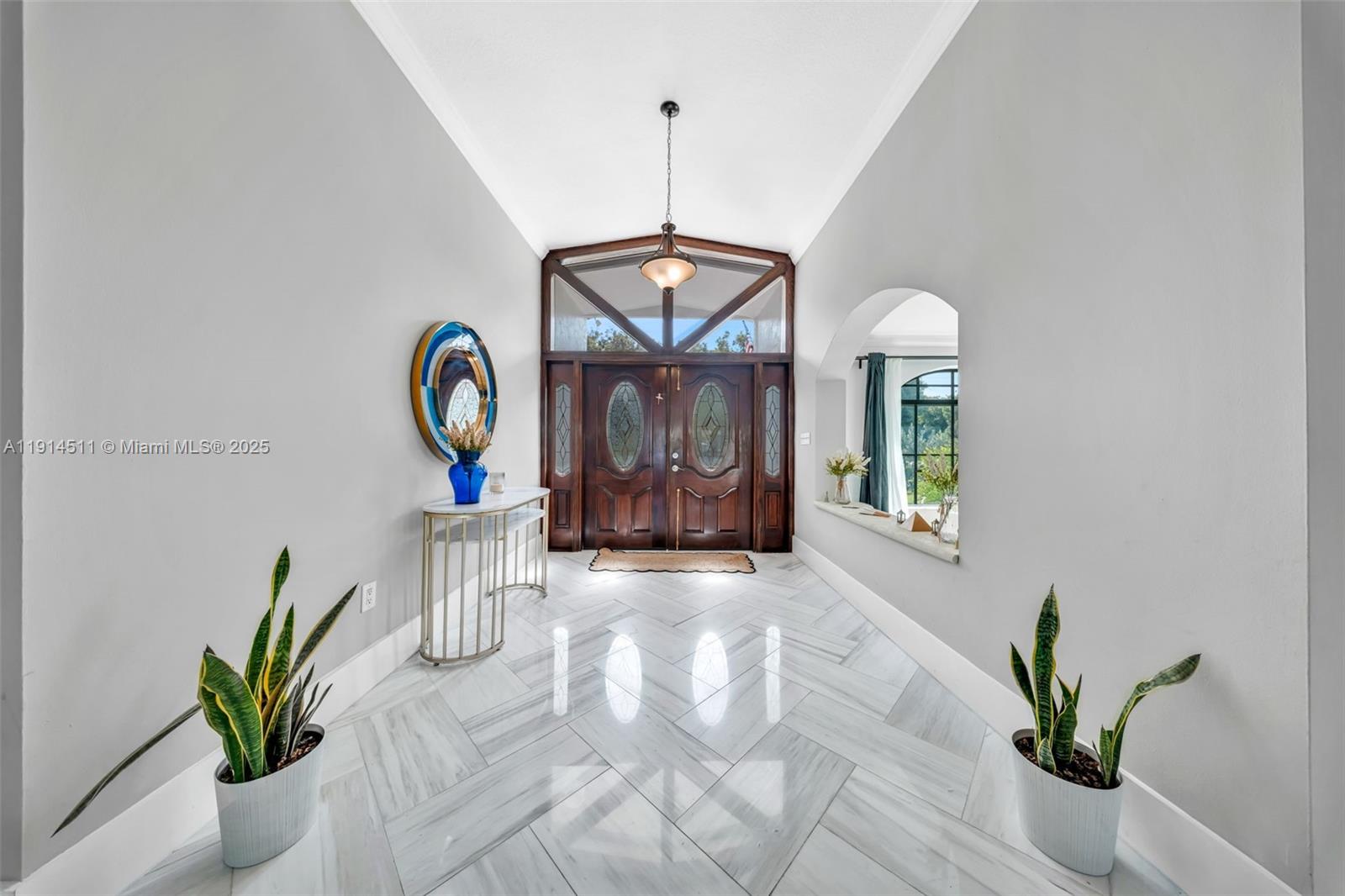 VANDERBILT PARK - Residential