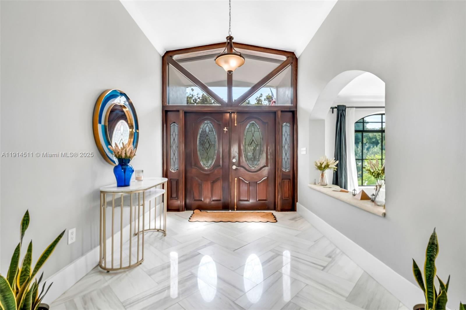 VANDERBILT PARK - Residential