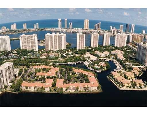 Property for Sale at 3900 Island Blvd Blvd B307, Aventura, Miami-Dade County, Florida - Bedrooms: 3 
Bathrooms: 4  - $849,000