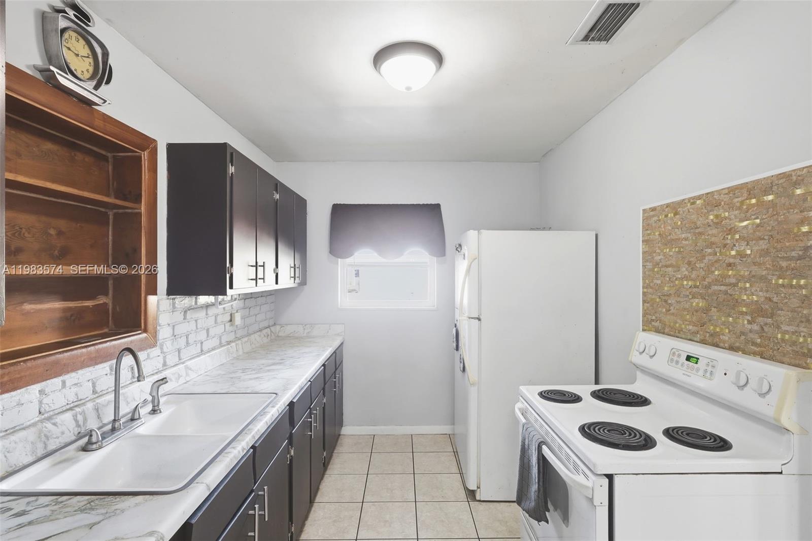 DELTONA LAKES UNIT 74 - Residential