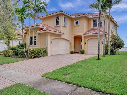 Single Family Residence in Miramar FL 4927 183rd Ave Ave.jpg