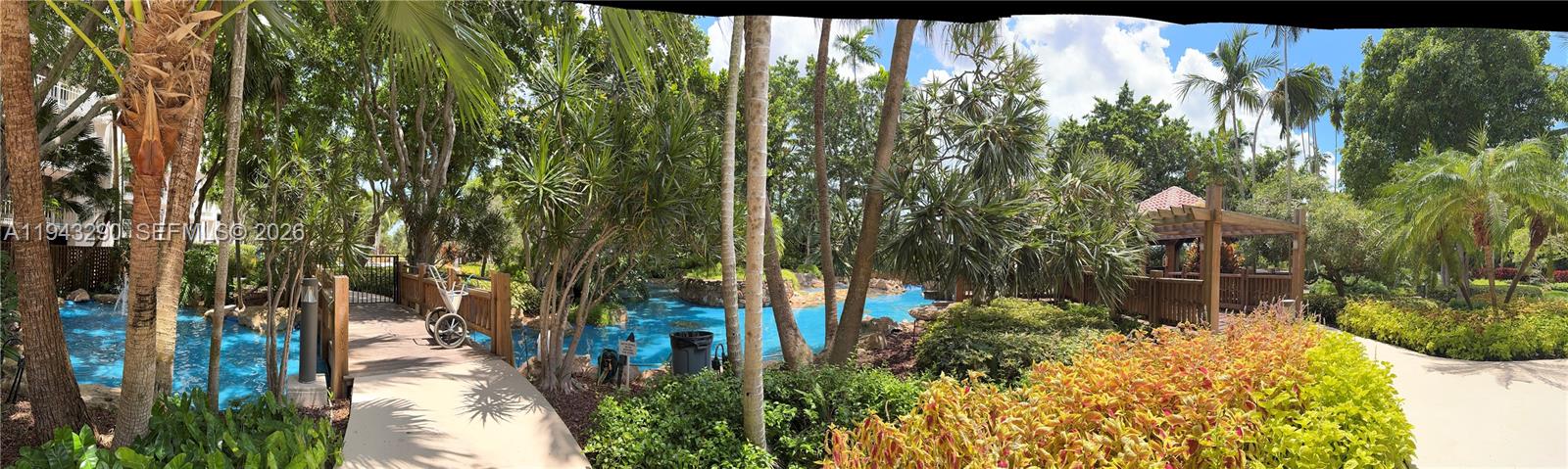 TOWERS OF QUAYSIDE CONDO - Residential