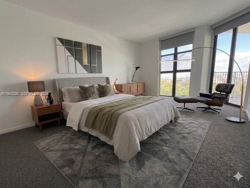 TOWERS OF QUAYSIDE CONDO - Residential