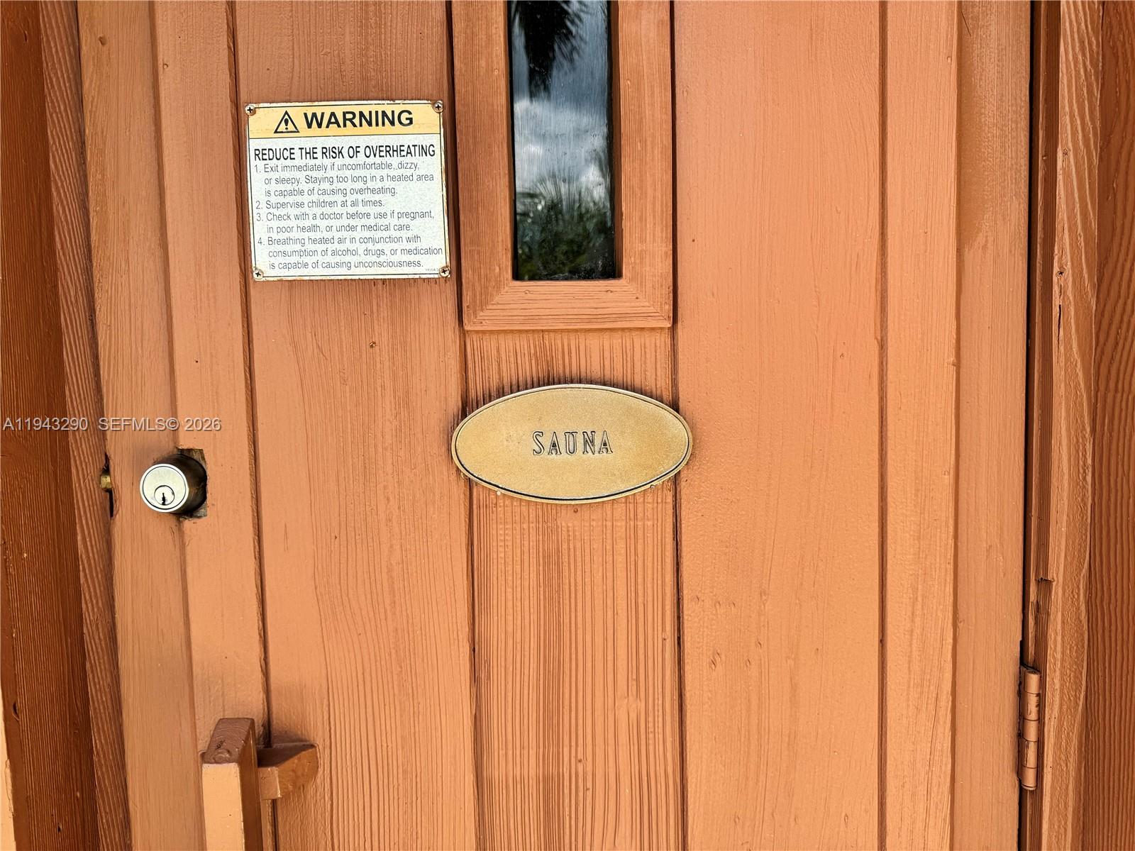 TOWERS OF QUAYSIDE CONDO - Residential