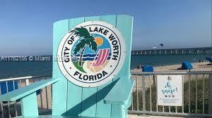 LAKE WORTH TOWN OF ADD 1 - Residential Lease