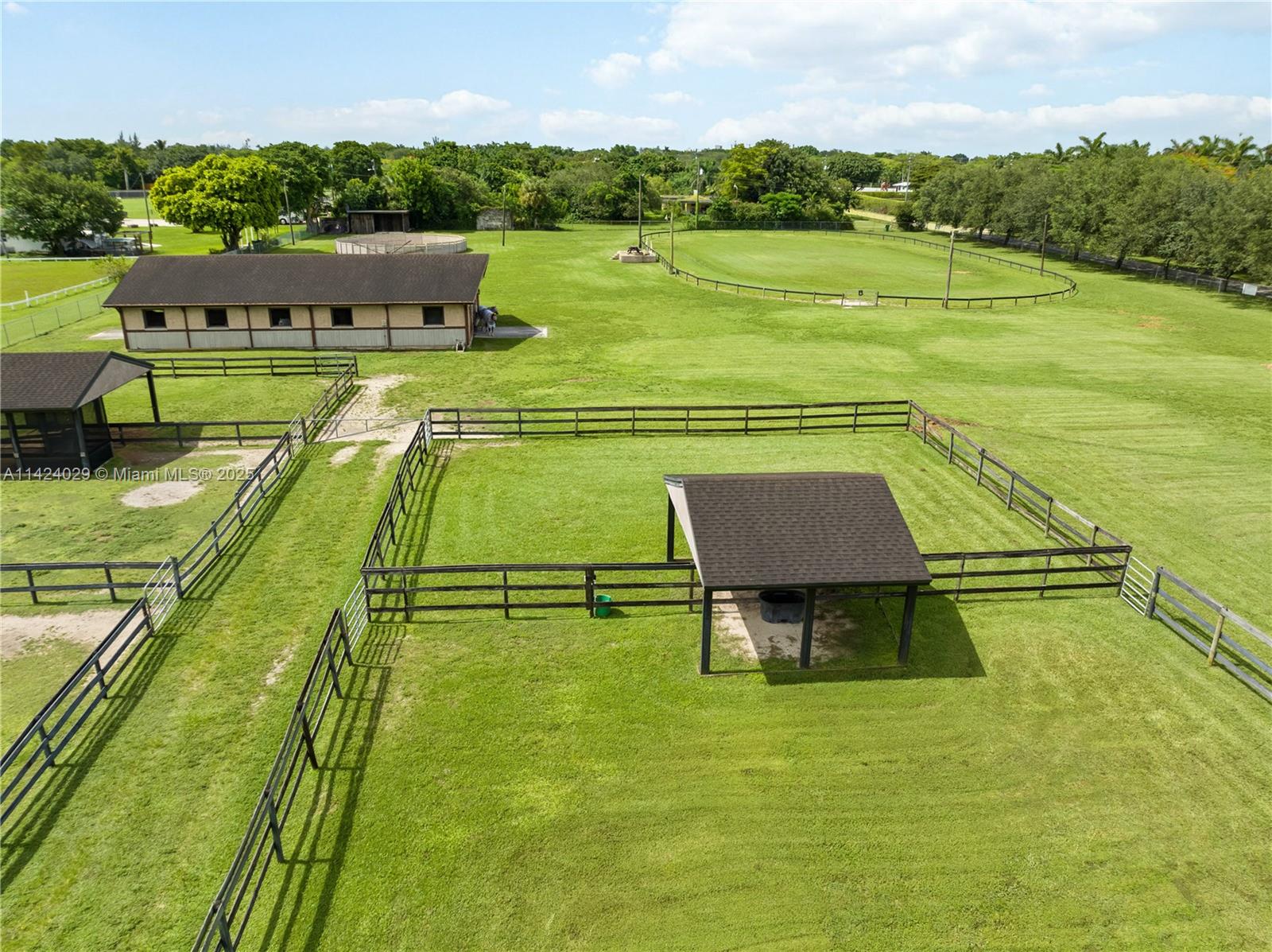 Horse Country - Residential