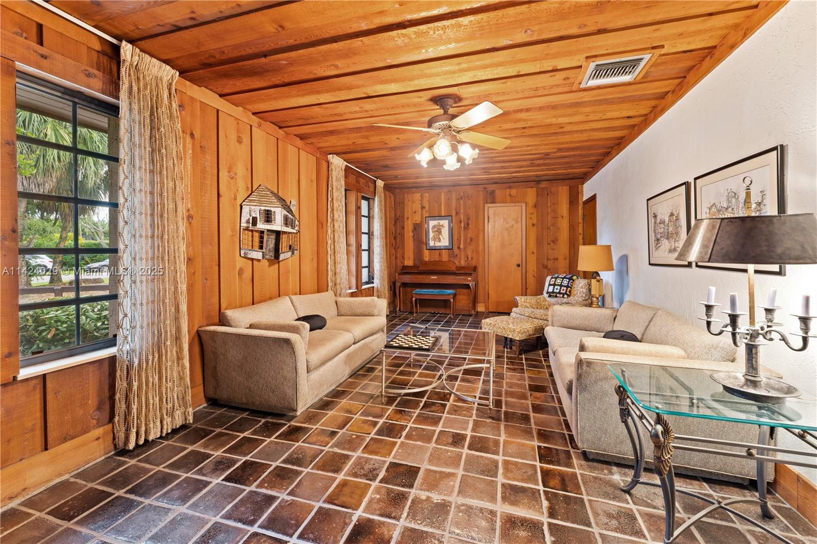 Horse Country - Residential