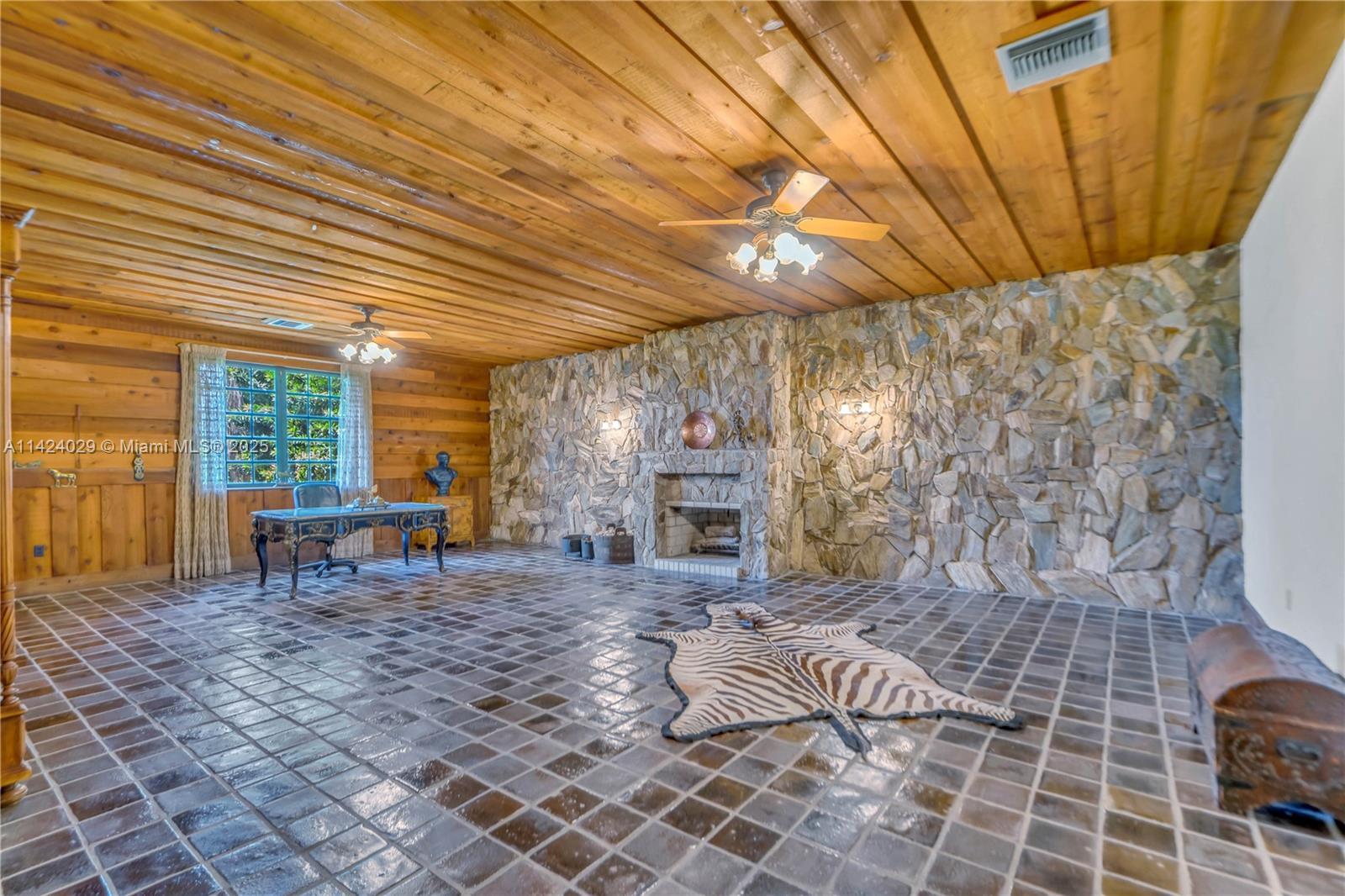 Horse Country - Residential