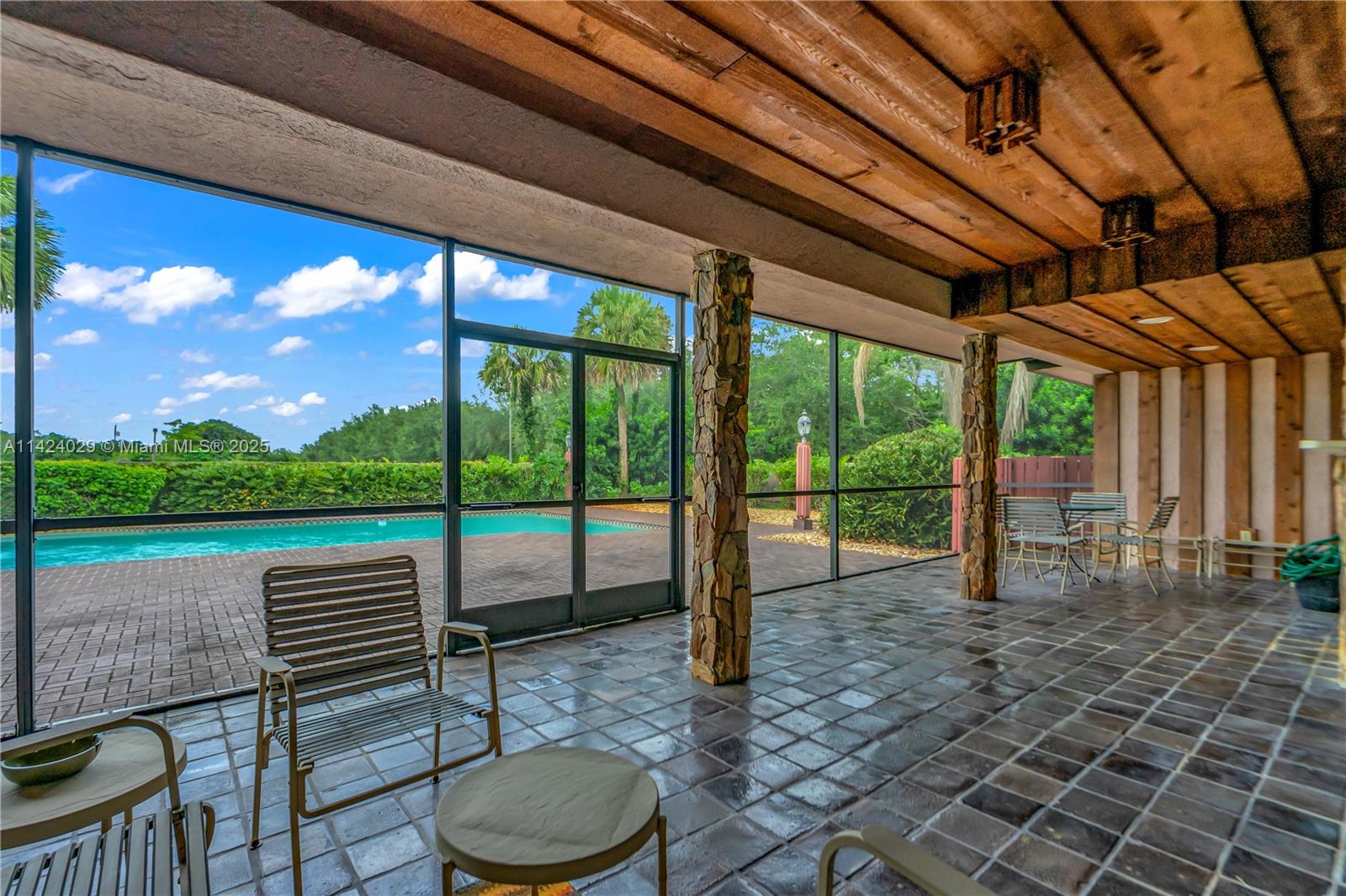 Horse Country - Residential