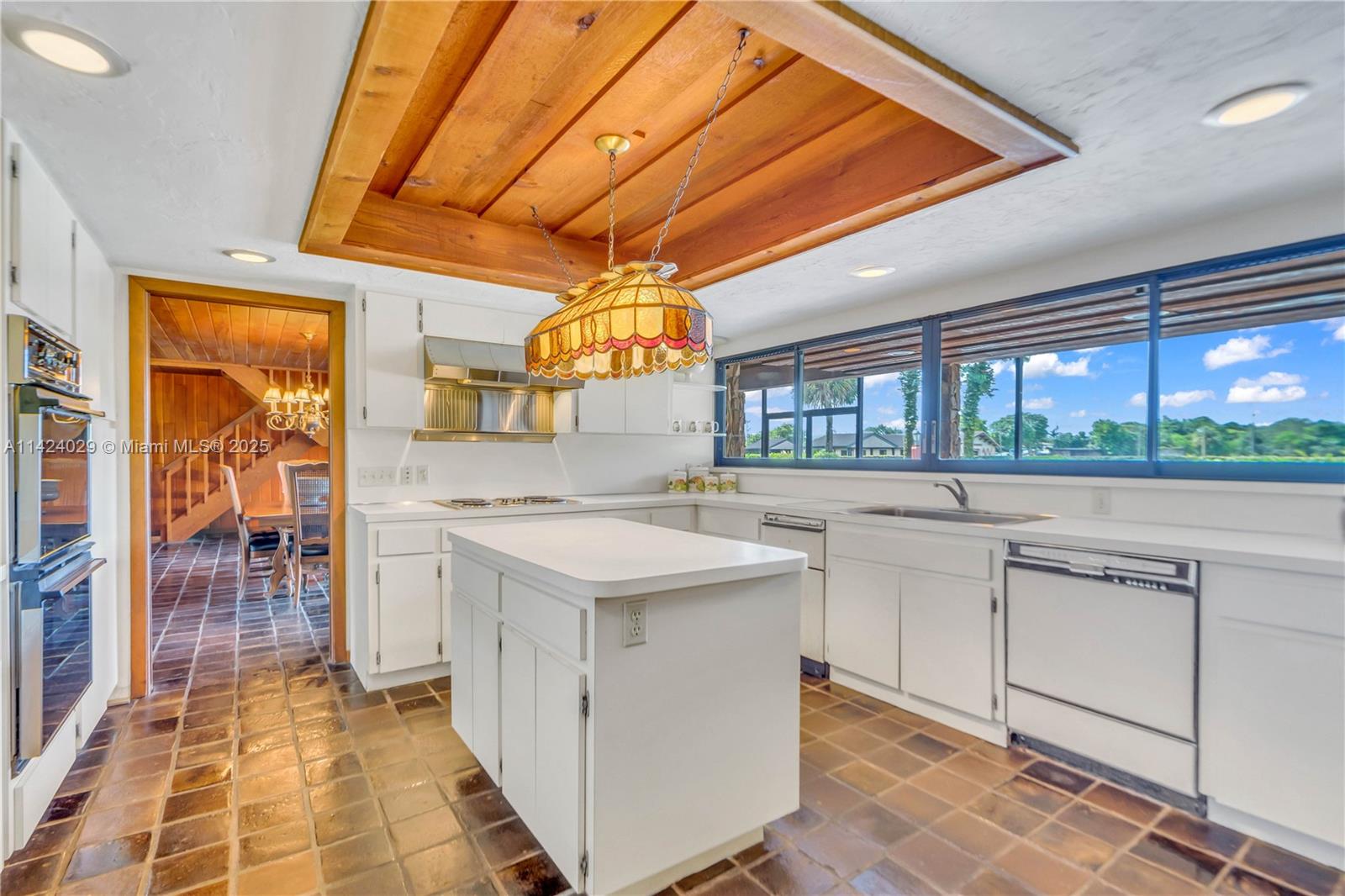 Horse Country - Residential