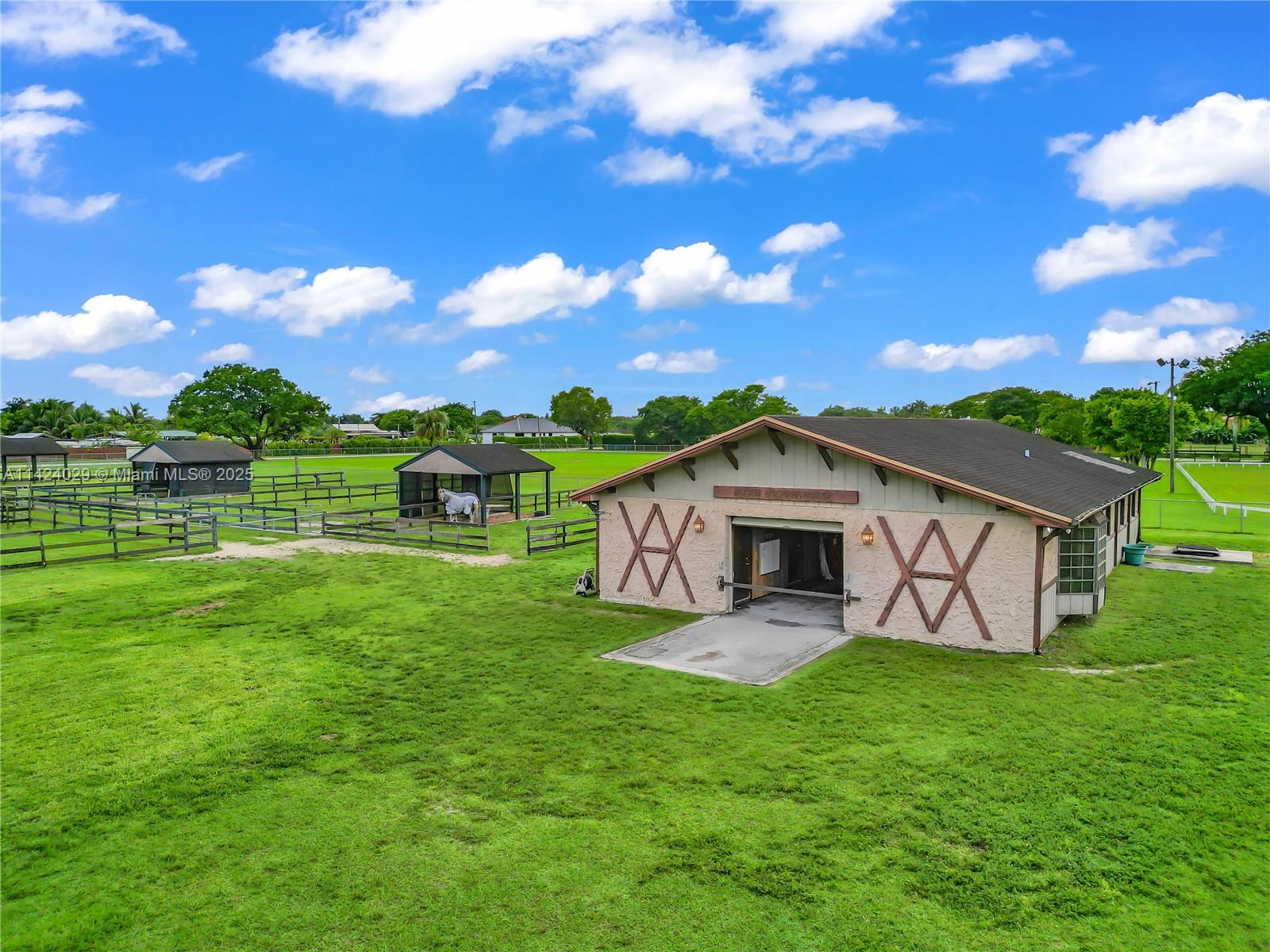 Horse Country - Residential