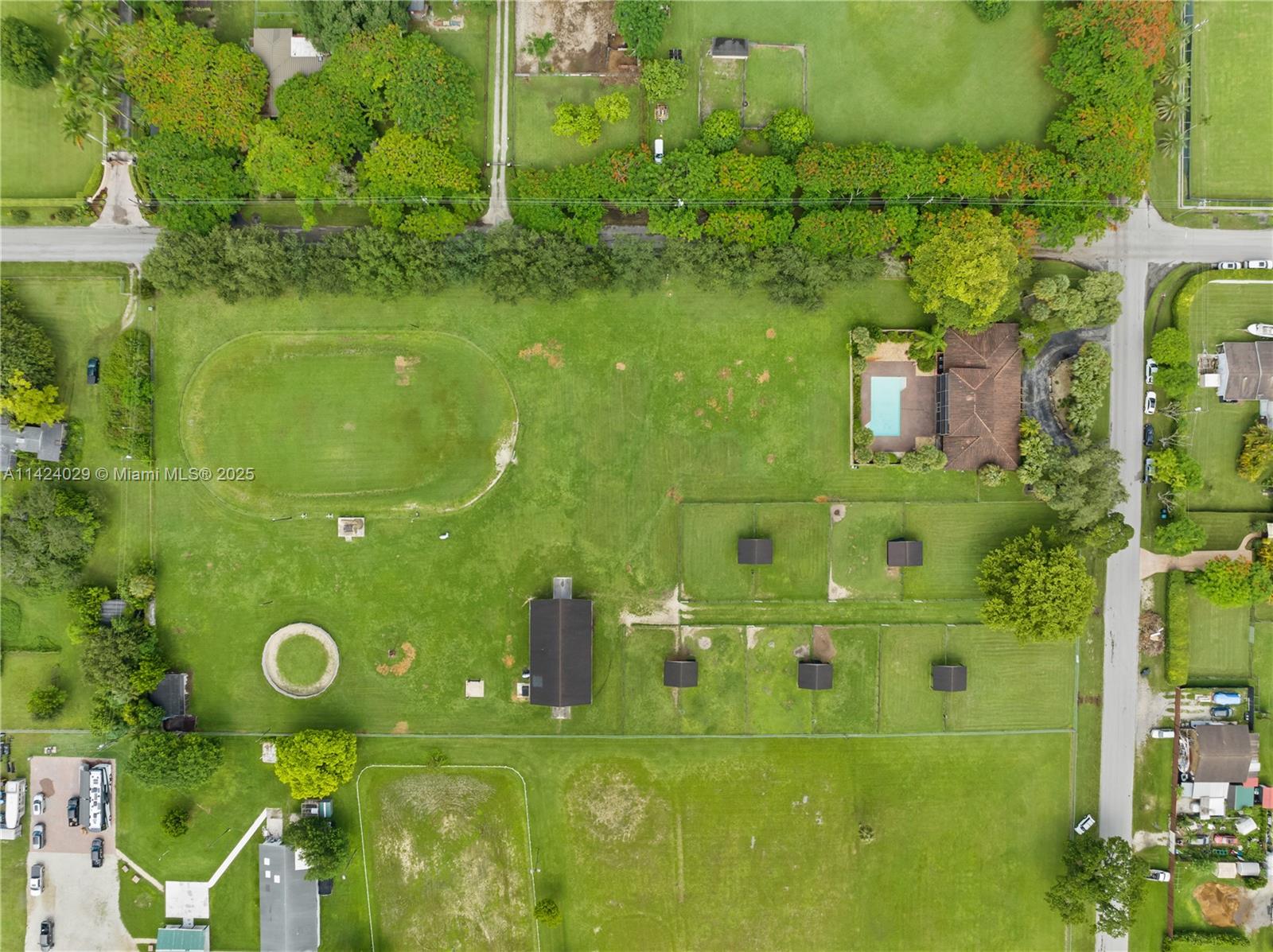 Horse Country - Residential