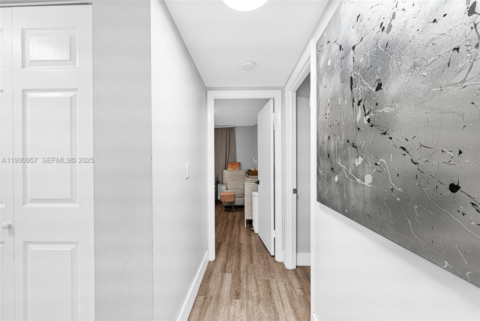 EMERALD HILLS C C APTS CO - Residential