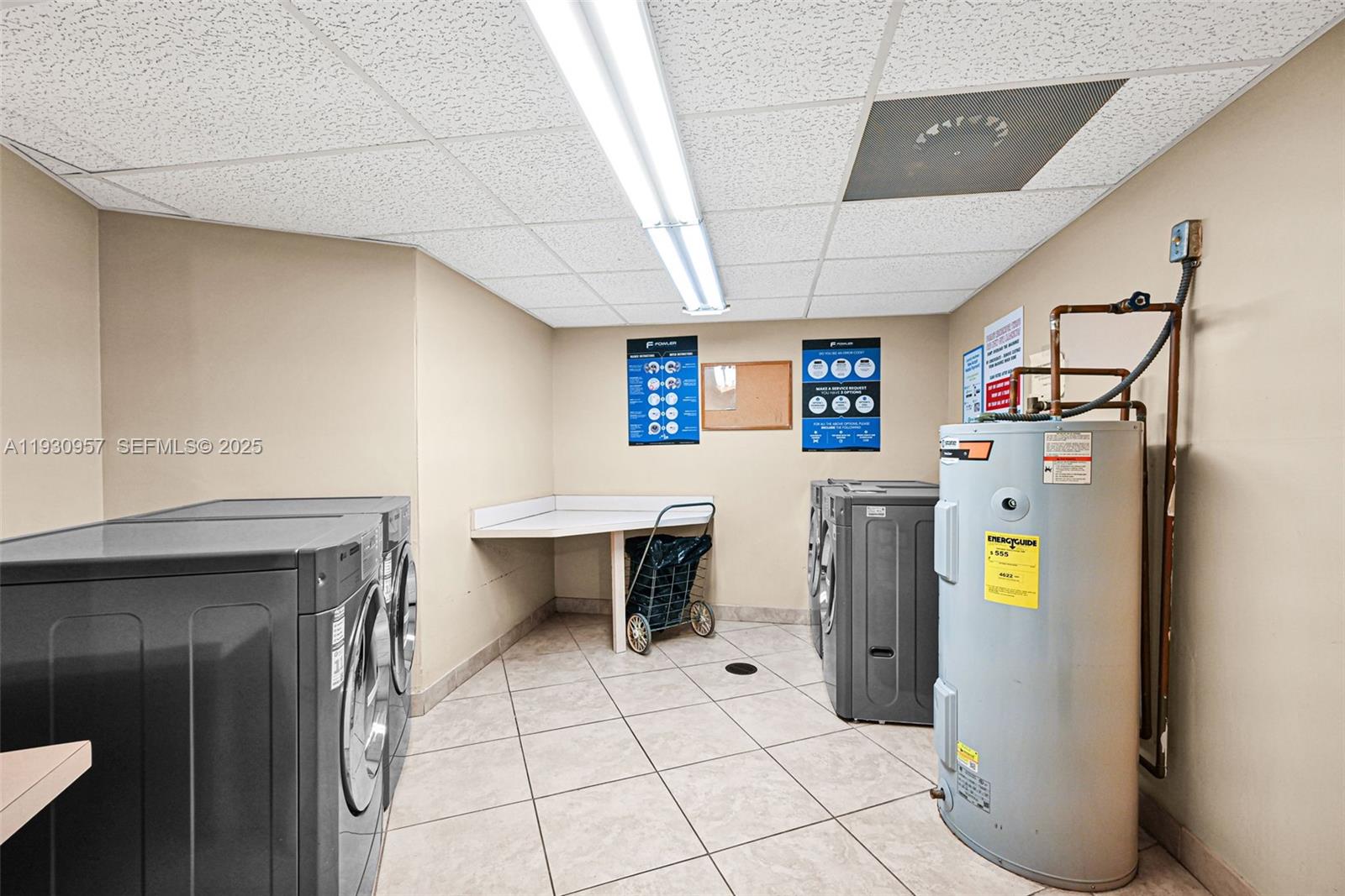 EMERALD HILLS C C APTS CO - Residential