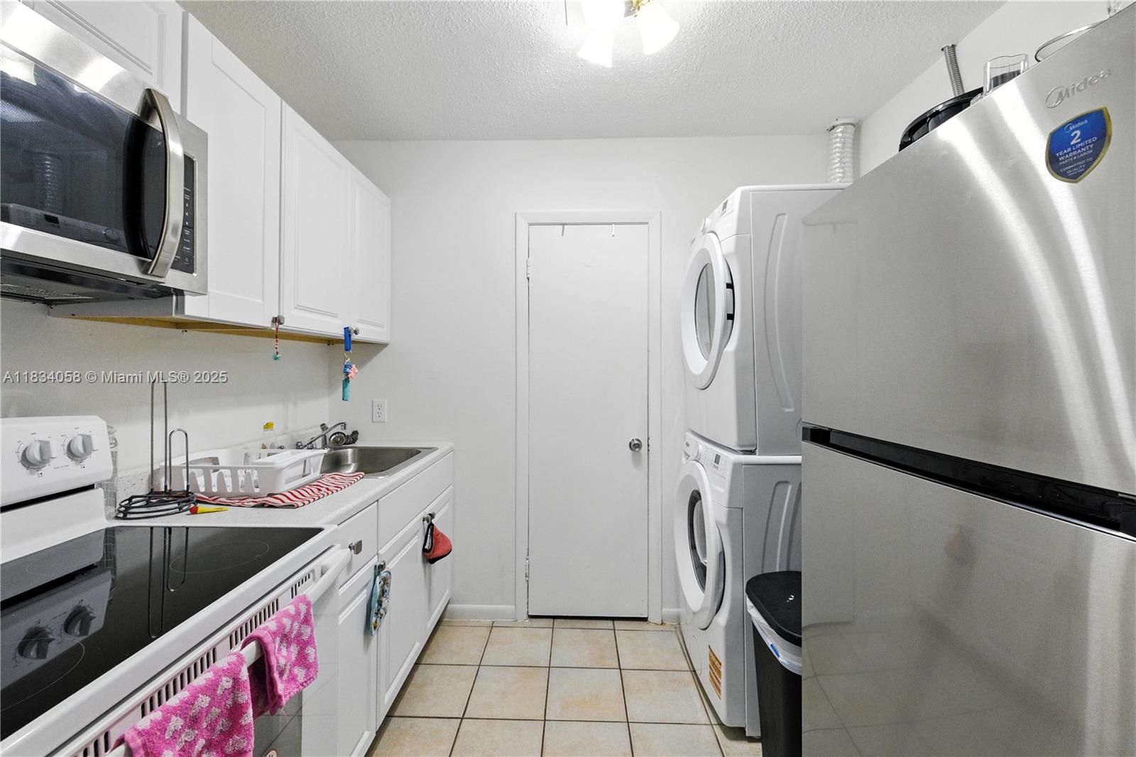 NORTH HOLLYWOOD - Residential Income