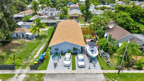 235-237 SW 12th St Dania Beach FL 33004