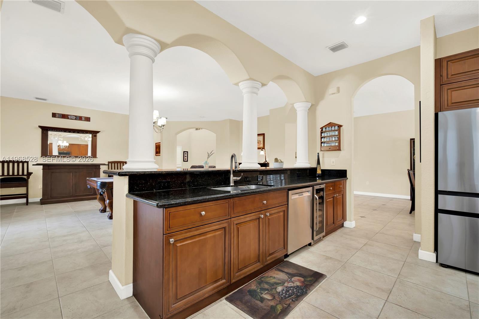 CUTLER CAY - Residential