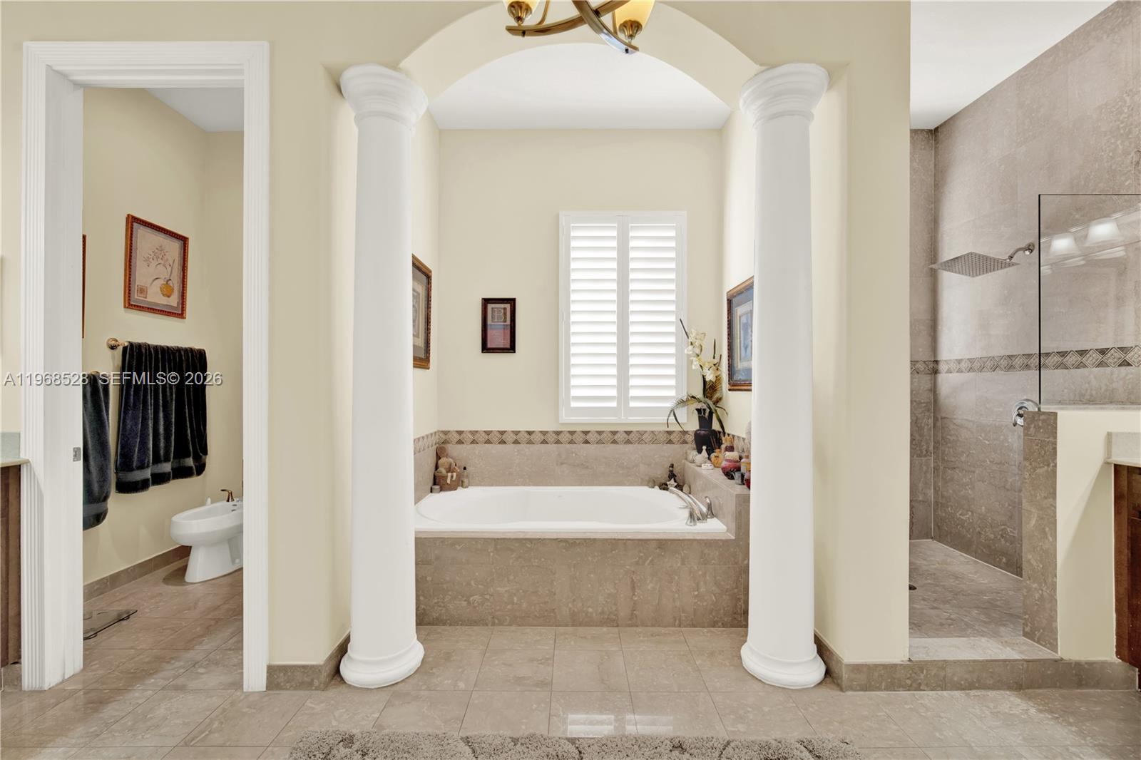 CUTLER CAY - Residential