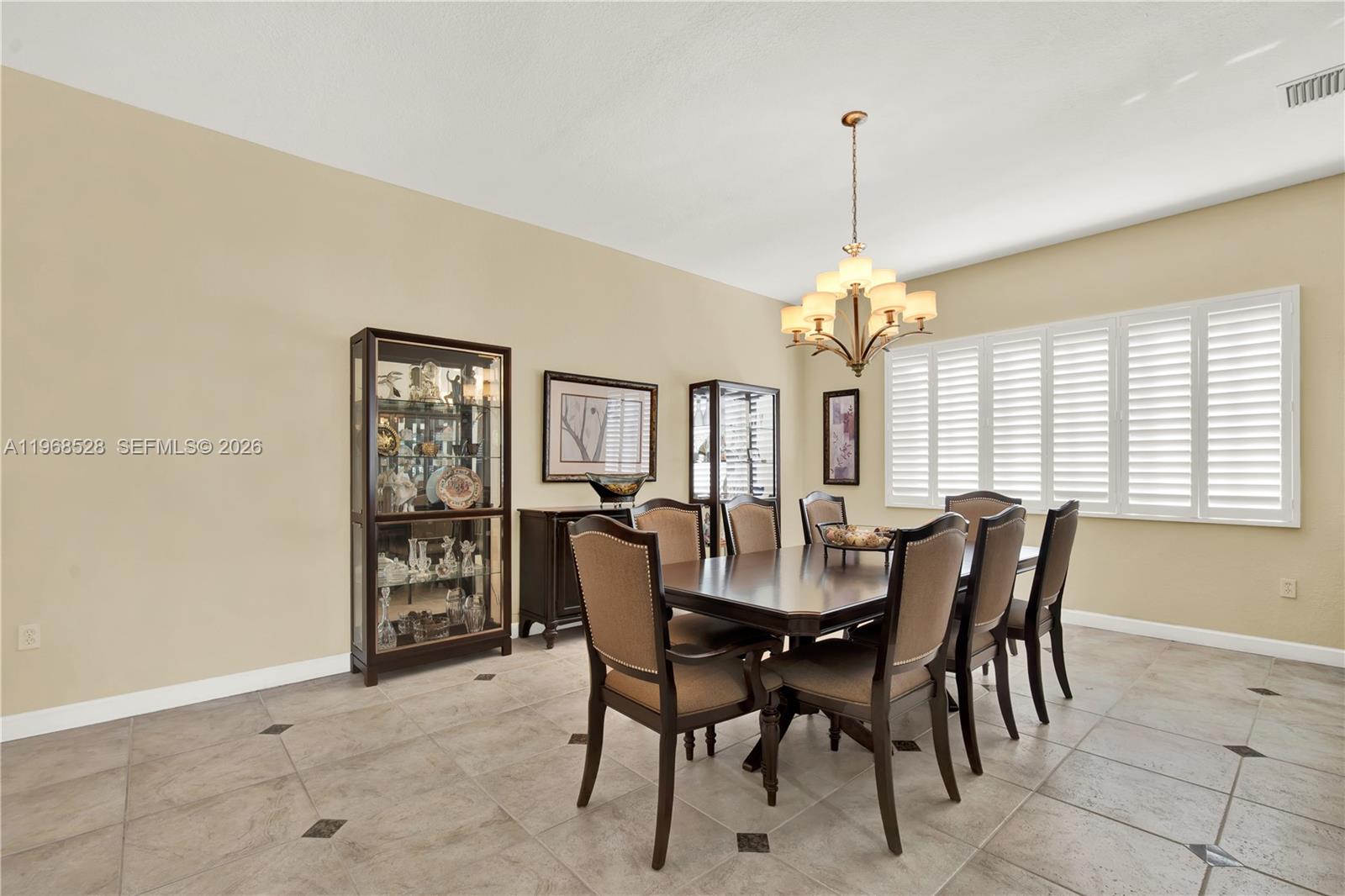 CUTLER CAY - Residential