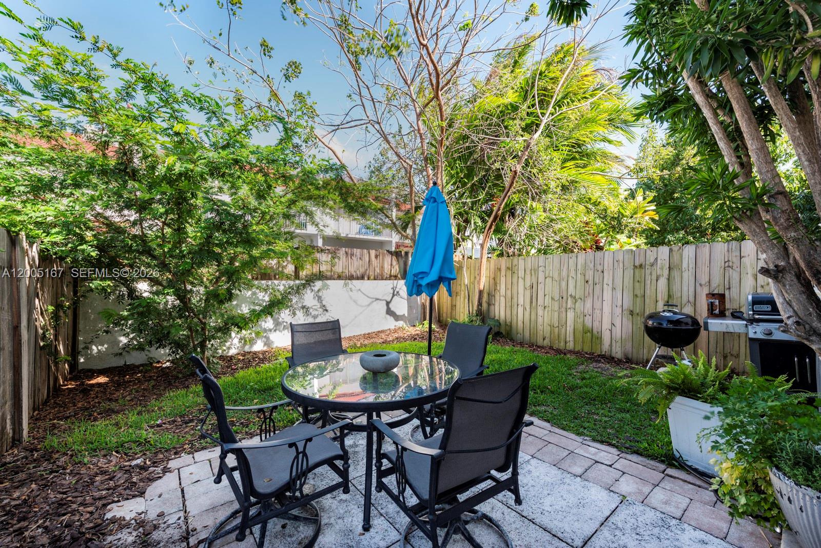 SAGA BAY TOWNHOMES - Residential