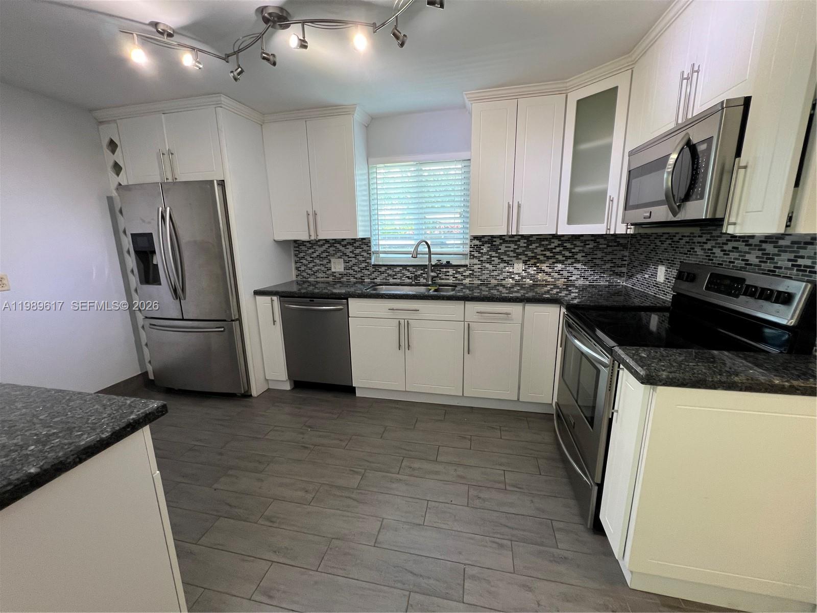 REV PL SEC 2 CC ESTATES - Residential Lease