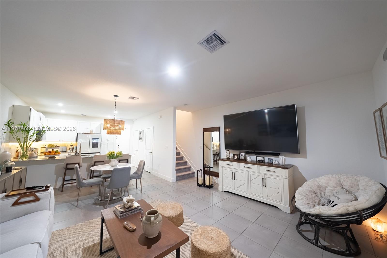 MC RESIDENTIAL - Residential