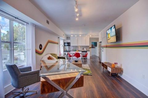 524 NW 35th St 4 Miami FL 33127