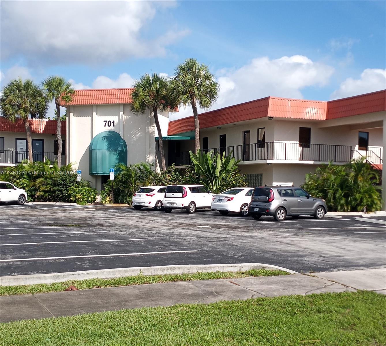 The space is fully built out as a medical office suite, with 10 exam rooms, X-Ray room with New digital X-Ray Machine (available) welcoming reception center, Accounting Office, File Room, and Doctor office. The previous occupant was a large Chiropractor and very successful medical practice and operated out of this space for 30+ years before retiring. The suite has been recently renovated.
Medical Arts building - 2 Orthopedic surgeons, 1- Podiatric , MRI Lab in the building
Rent: $5,800.00 monthly plus sales tax (CAM includes)