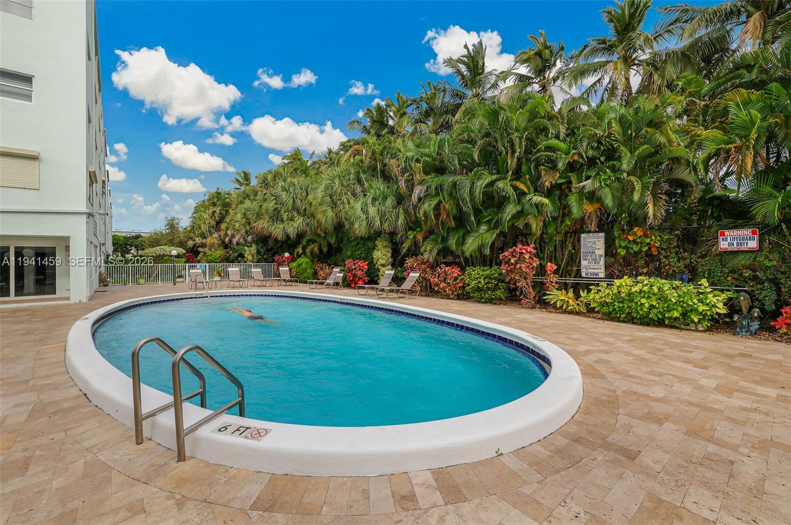 FAIRWAYS NORTH CO-OP - Residential