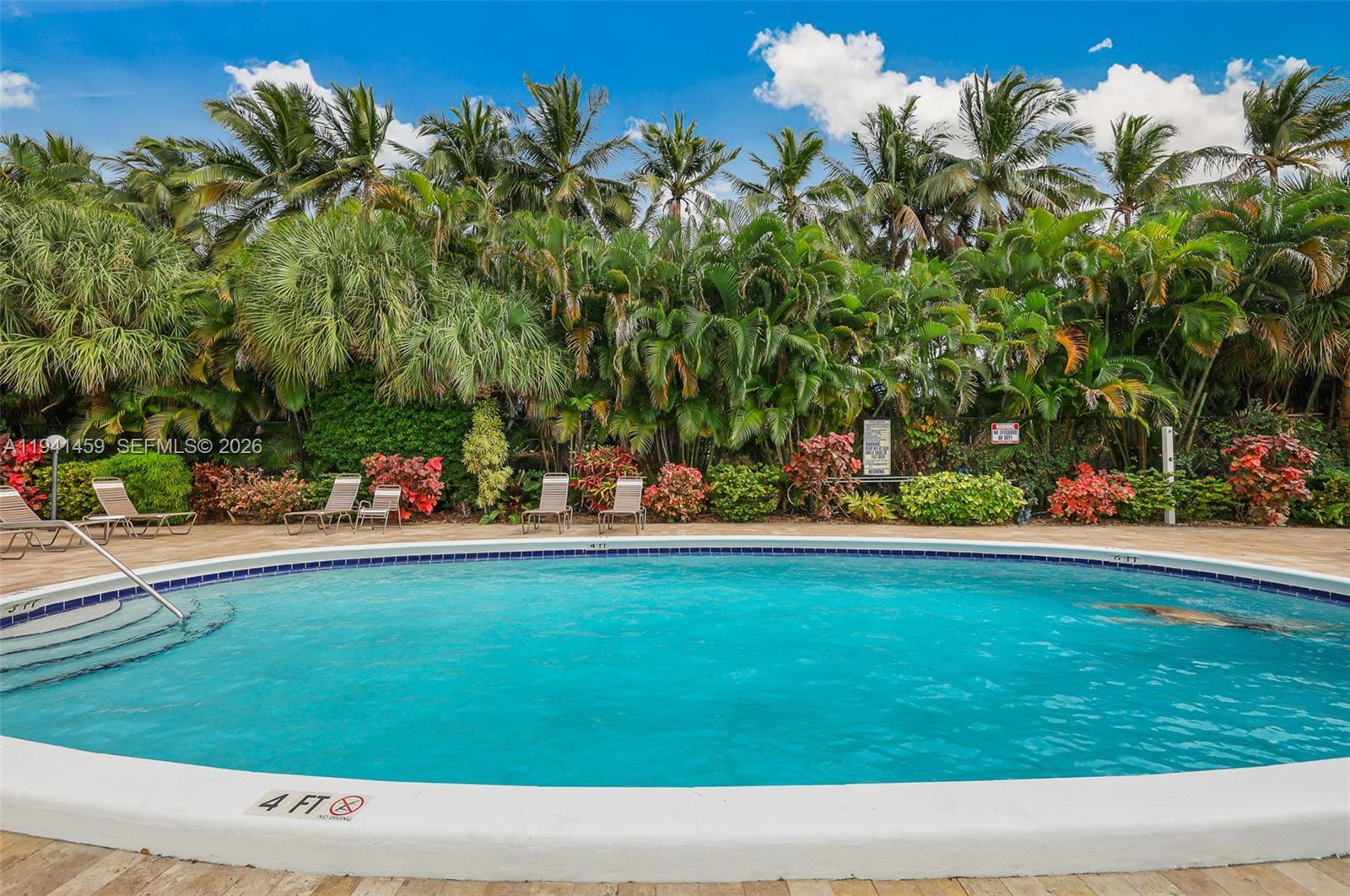 FAIRWAYS NORTH CO-OP - Residential