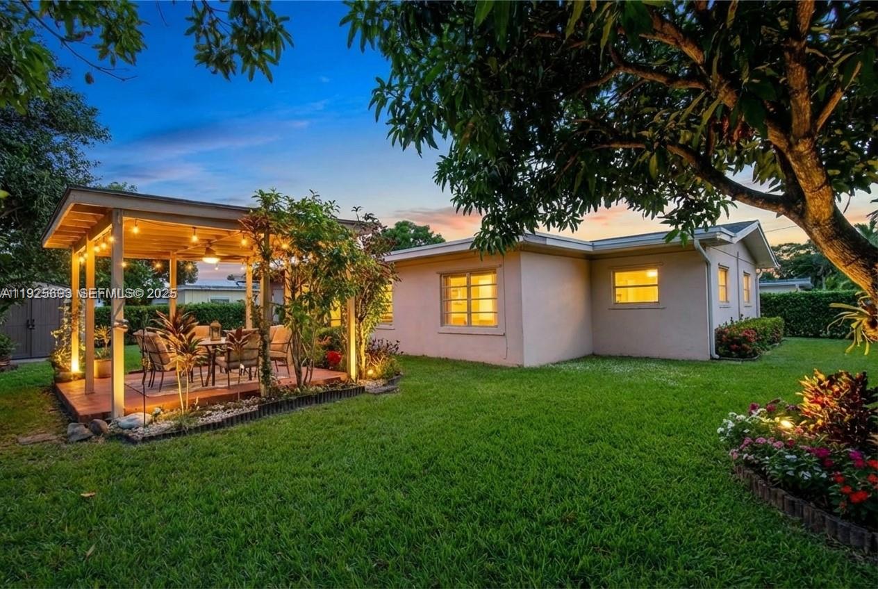 LUCKY STAR ESTATES - Residential