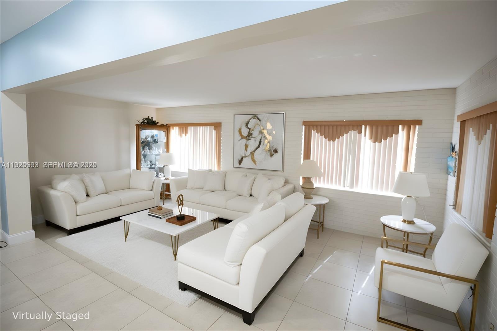 LUCKY STAR ESTATES - Residential